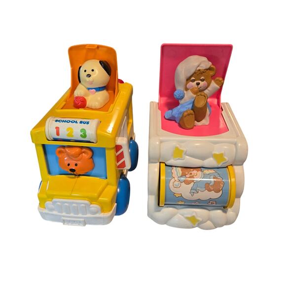 Fisher-Price Other - Vintage 1980s toddler pop up toys lot